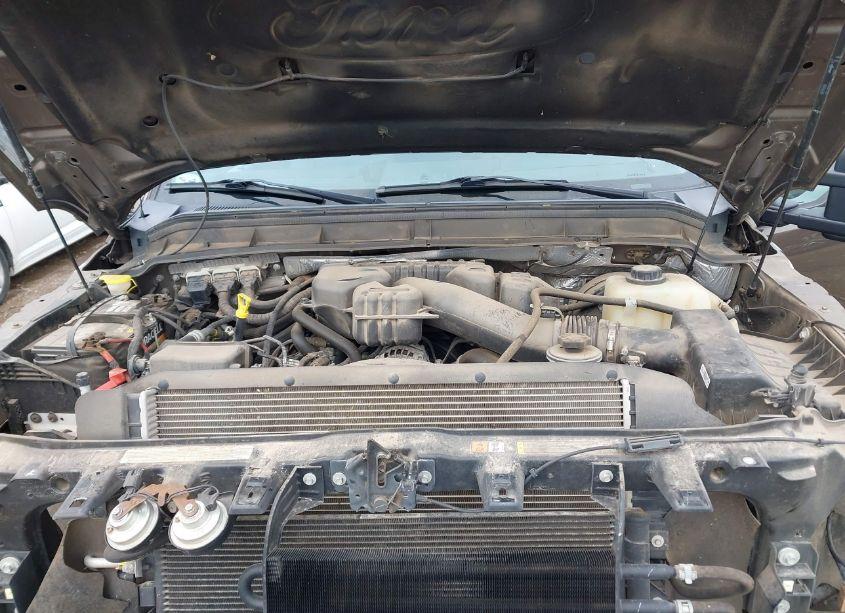 Photo 10 of 2016 Ford F-250 XLT (VIN 1FT7W2B61GEA26646)