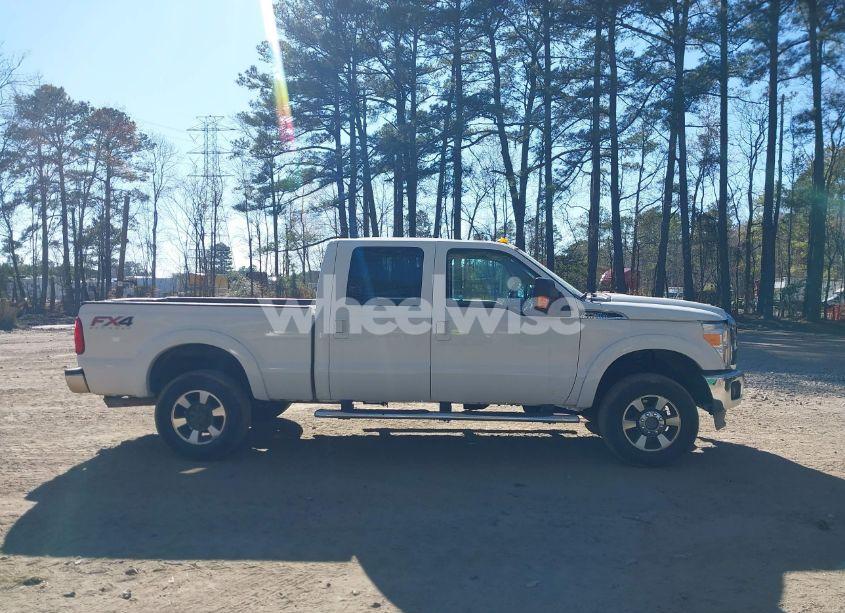 Photo 13 of 2016 Ford F-250 LARIAT (VIN 1FT7W2B61GEB59214)