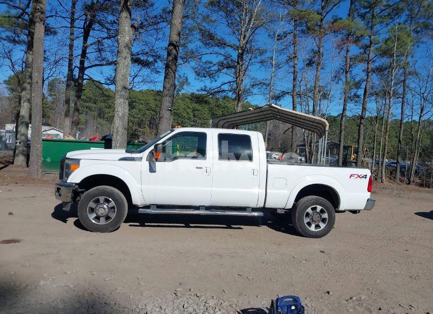 Photo 14 of 2016 Ford F-250 LARIAT (VIN 1FT7W2B61GEB59214)