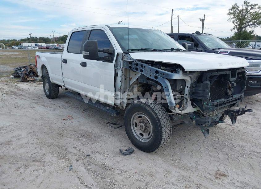 2017 Ford F-250 XL (VIN 1FT7W2B61HEB63863) main photo