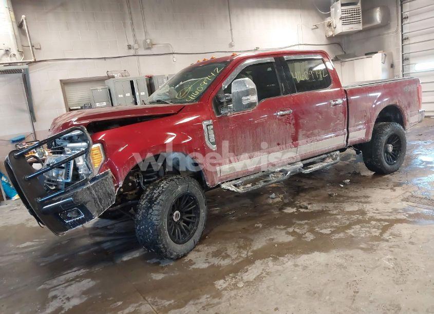 Photo 2 of 2017 Ford F-250 XLT (VIN 1FT7W2B61HEE54573)