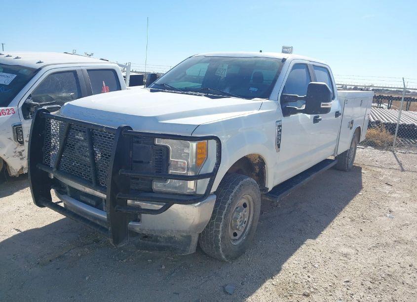 Photo 2 of 2017 Ford F-250 XL (VIN 1FT7W2B61HEE97827)