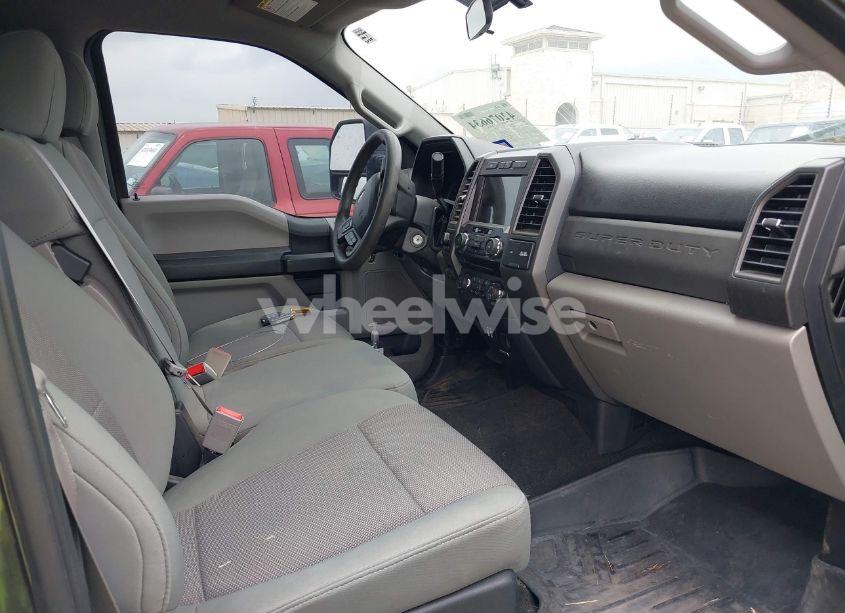 Photo 5 of 2018 Ford F-250 XL (VIN 1FT7W2B61JEC99951)