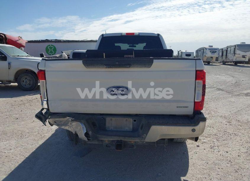 Photo 16 of 2019 Ford F-250 XL (VIN 1FT7W2B61KEC99868)