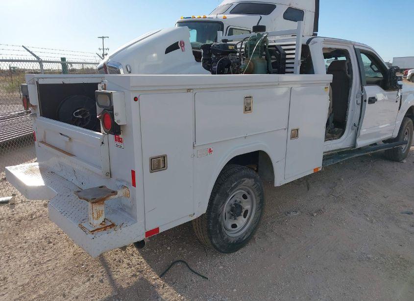 Photo 4 of 2022 Ford F-250 XL (VIN 1FT7W2B61NED14924)