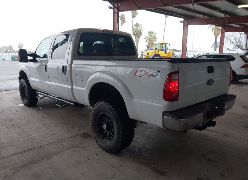 Photo 3 of 2013 Ford F-250 XLT (VIN 1FT7W2B62DEB41428)