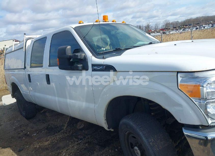 Photo 13 of 2015 Ford F-250 XL (VIN 1FT7W2B62FED04453)