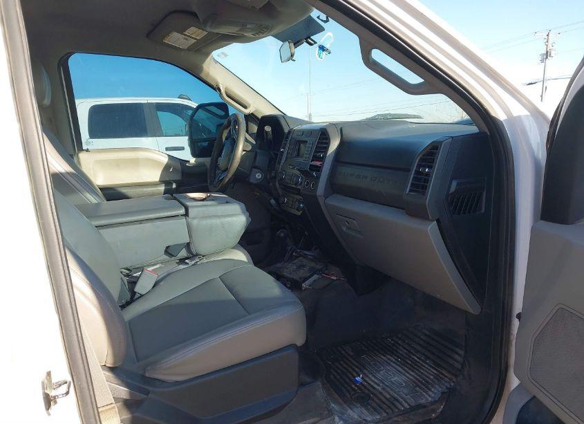 Photo 5 of 2017 Ford F-250 XL (VIN 1FT7W2B62HED59004)