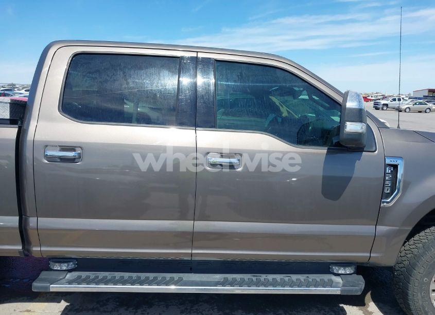 Photo 13 of 2020 Ford F-250 XLT (VIN 1FT7W2B62LEE05827)