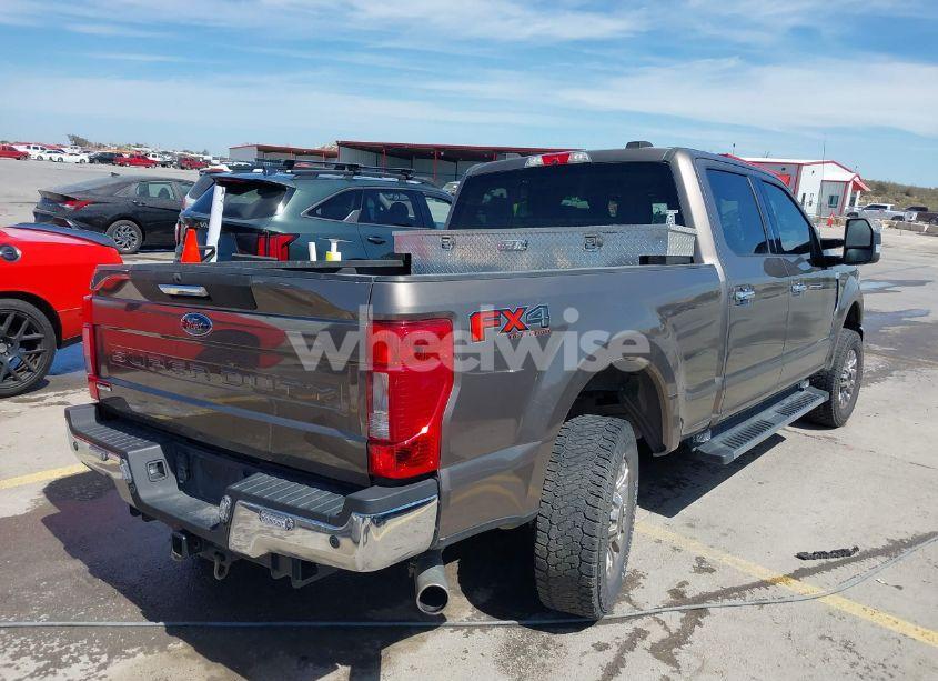Photo 4 of 2020 Ford F-250 XLT (VIN 1FT7W2B62LEE05827)