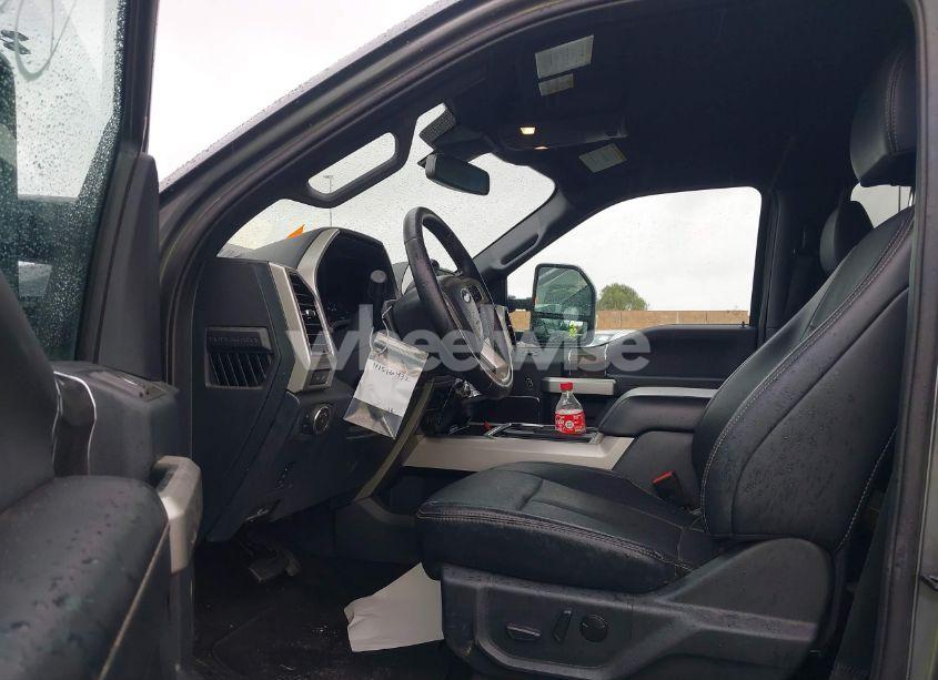 Photo 5 of 2022 Ford F-250 LARIAT (VIN 1FT7W2B62NEE57641)