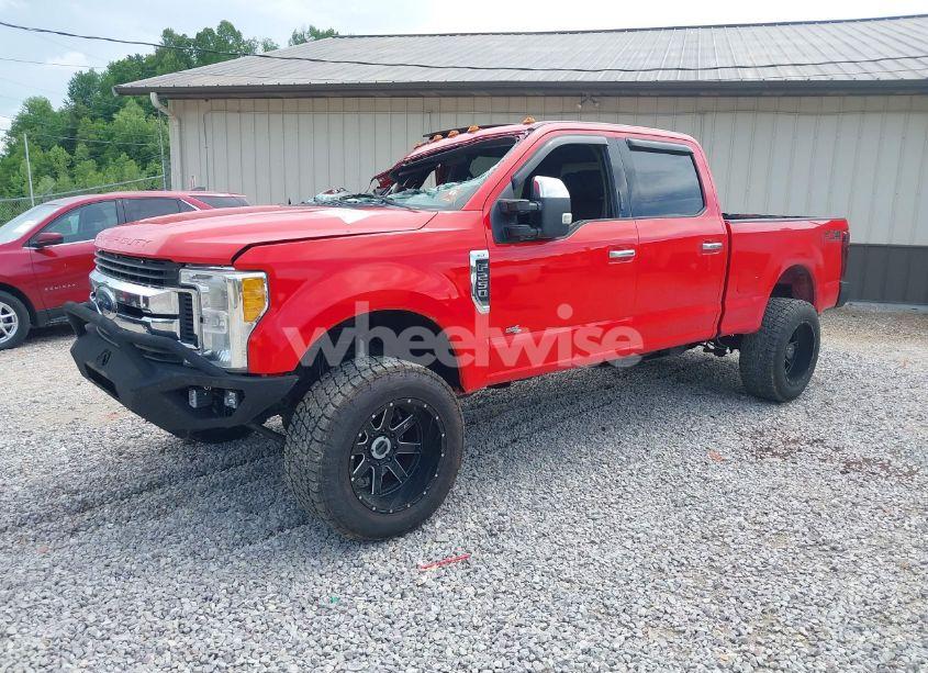 Photo 2 of 2017 Ford F-250 XLT (VIN 1FT7W2B63HEE89552)