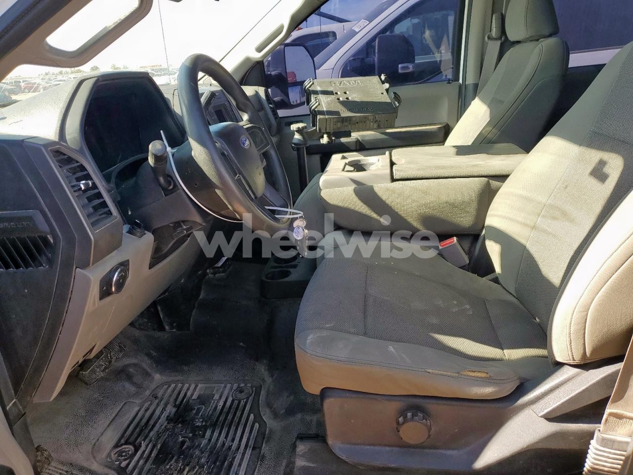 Photo 7 of 2017 FORD F250 SUPER DUTY UTILITY / SERVICE TRUCK (VIN 1FT7W2B63HEE97845)