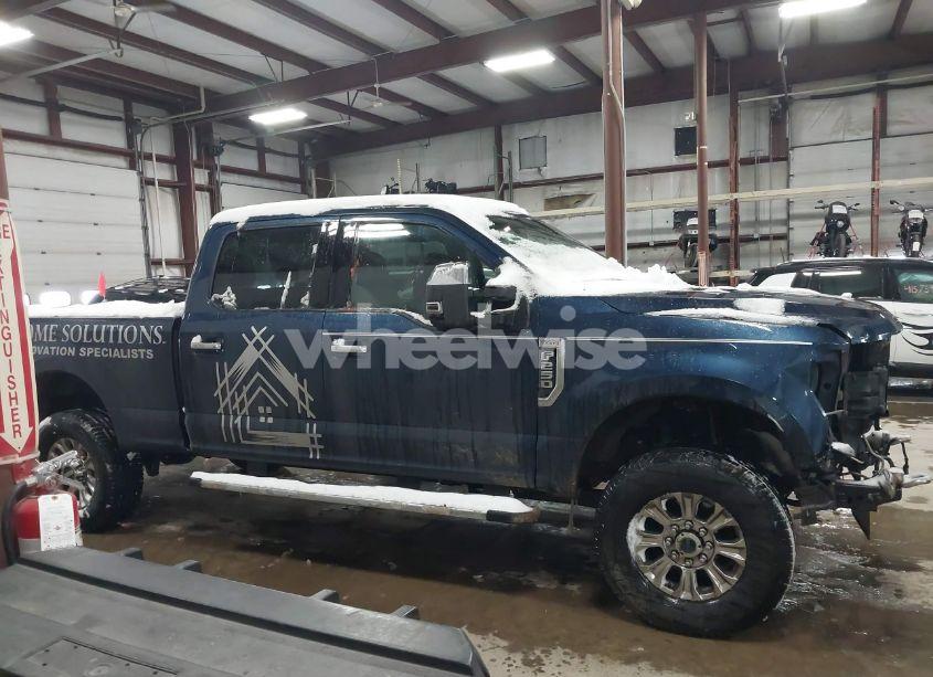 Photo 13 of 2017 Ford F-250 XLT (VIN 1FT7W2B63HEF10061)