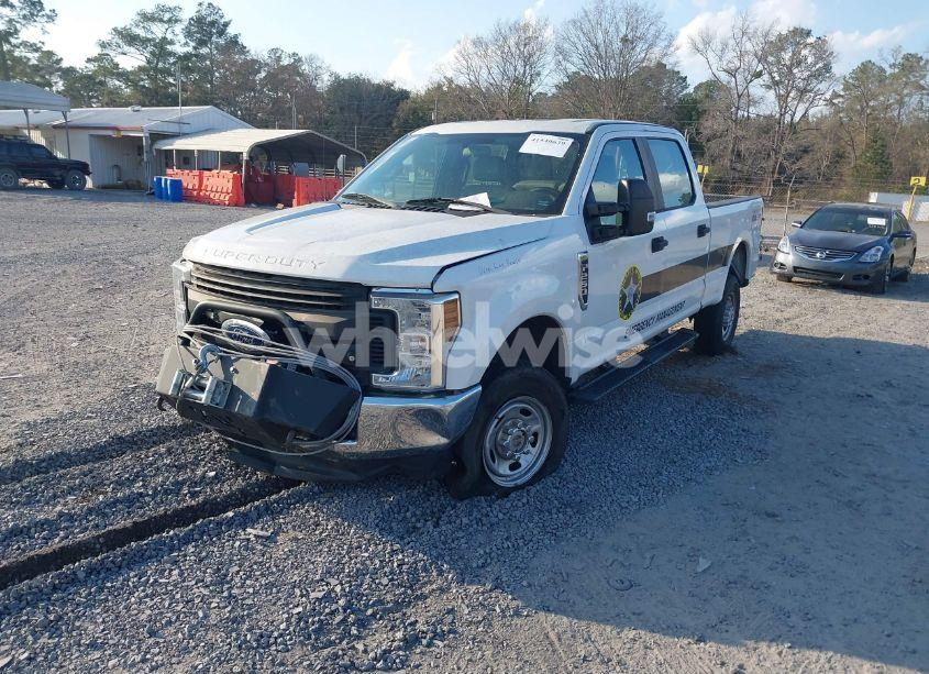 Photo 2 of 2018 Ford F-250 XL (VIN 1FT7W2B63JEC04113)