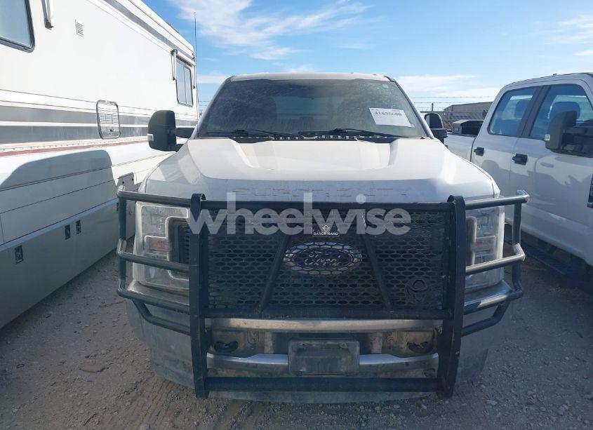 Photo 12 of 2018 Ford F-250 XL (VIN 1FT7W2B63JEC57006)