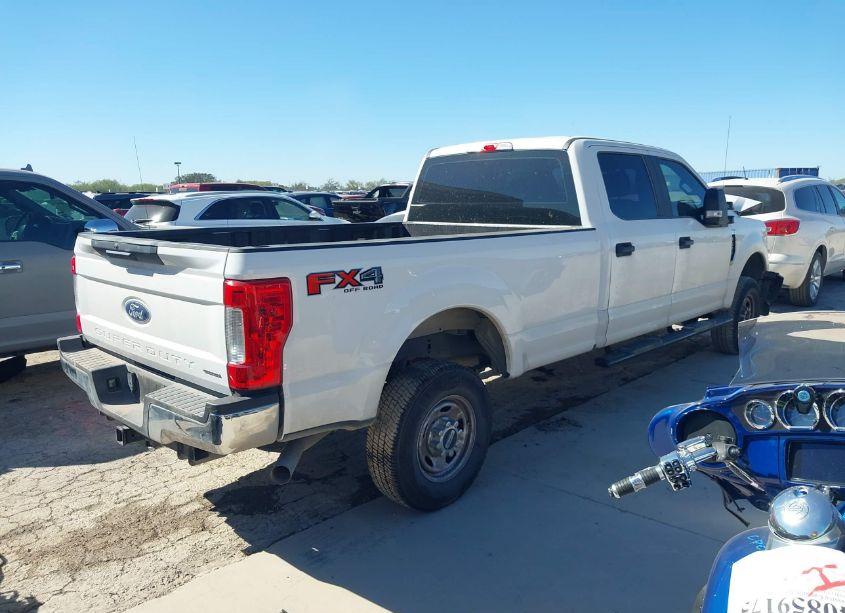 Photo 4 of 2019 Ford F-250 XL (VIN 1FT7W2B63KEC61980)