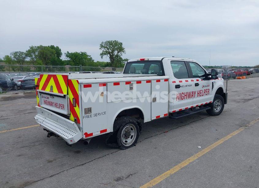 Photo 4 of 2019 Ford F-250 XL (VIN 1FT7W2B63KED86395)