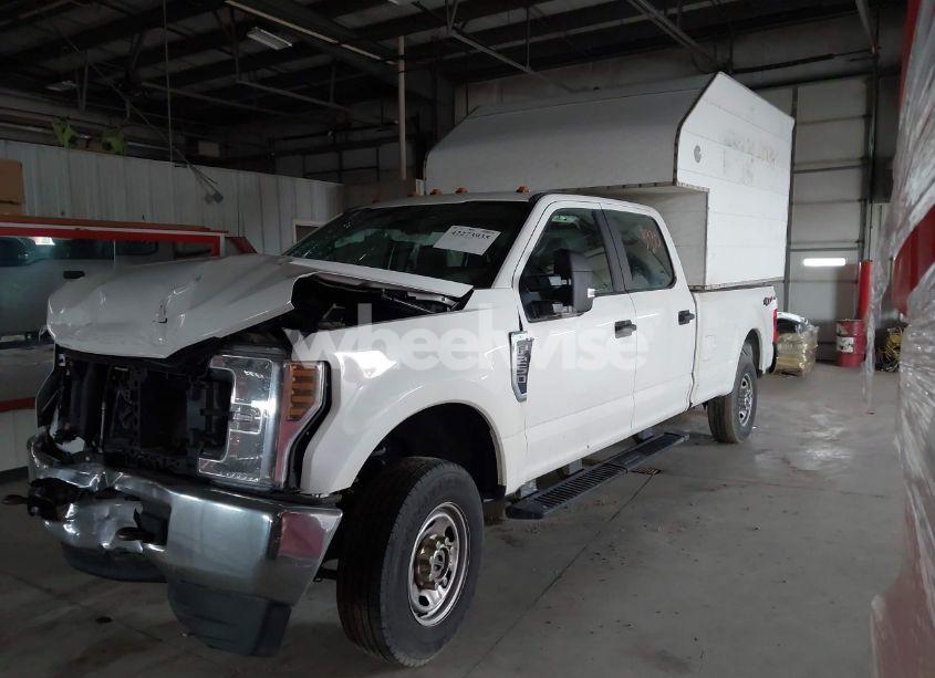 Photo 2 of 2019 Ford F-250 XL (VIN 1FT7W2B63KEG56242)