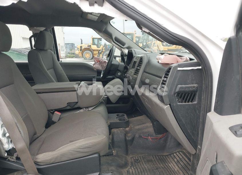 Photo 5 of 2019 Ford F-250 XL (VIN 1FT7W2B63KEG56242)