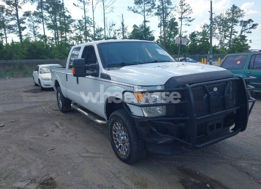 2016 Ford F-250 XL (VIN 1FT7W2B64GEC44189) main photo