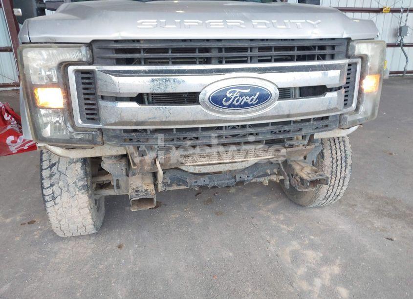 Photo 6 of 2017 Ford F-250 XLT (VIN 1FT7W2B64HED52264)