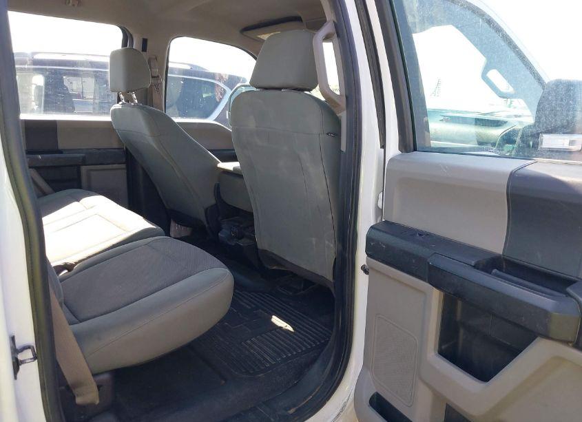 Photo 8 of 2017 Ford F-250 XL (VIN 1FT7W2B64HEE46578)