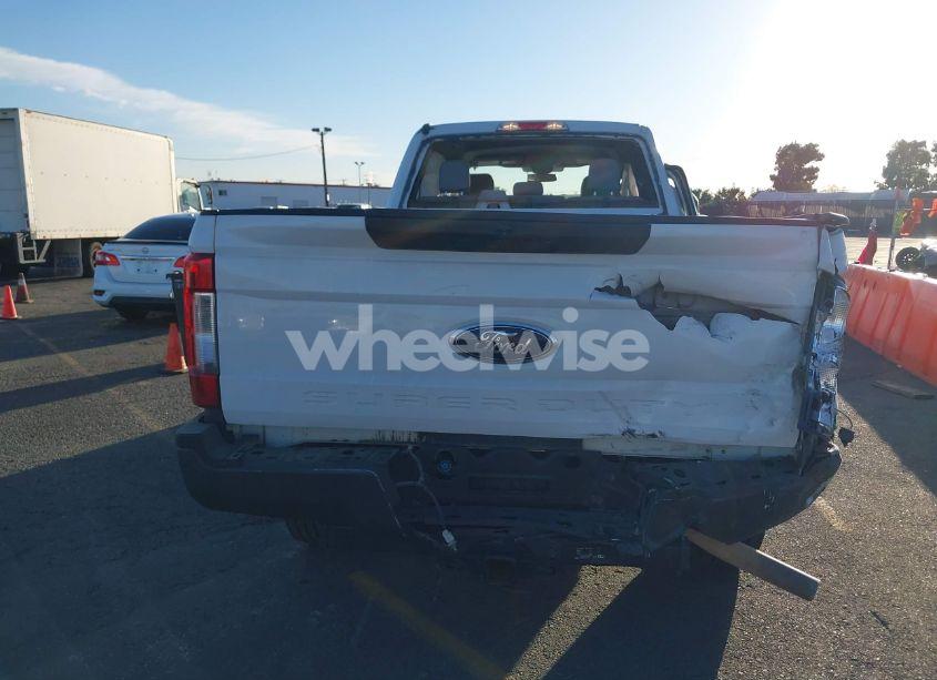 Photo 16 of 2018 Ford F-250 XL (VIN 1FT7W2B64JEC62375)