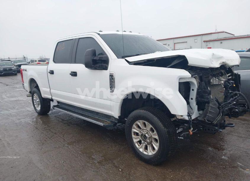 2021 Ford F-250 XL (VIN 1FT7W2B64MEC99480) main photo