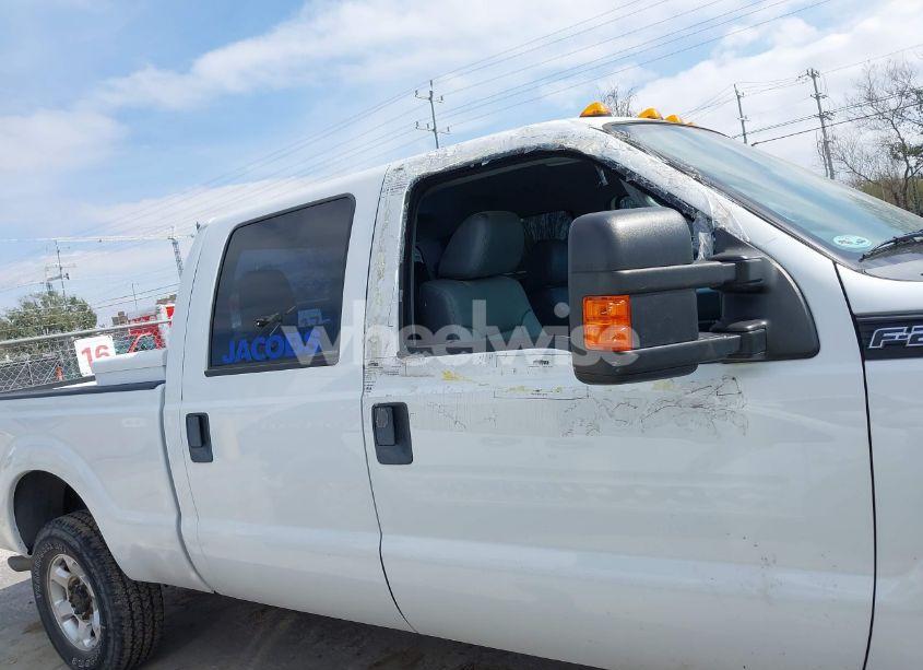 Photo 13 of 2015 Ford F-250 XL (VIN 1FT7W2B65FEB51583)