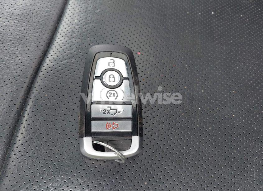 Photo 11 of 2017 Ford F-250 LARIAT (VIN 1FT7W2B65HED25087)