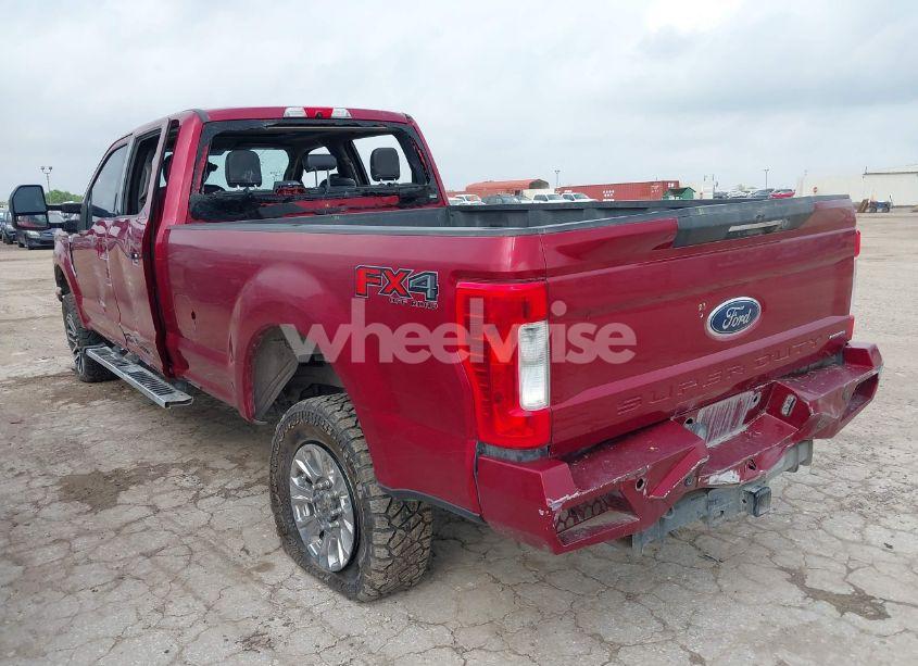 Photo 3 of 2017 Ford F-250 LARIAT (VIN 1FT7W2B65HED25087)