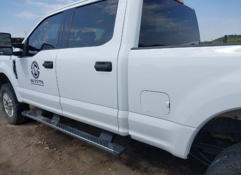 Photo 15 of 2017 Ford F-250 XLT (VIN 1FT7W2B65HED50202)