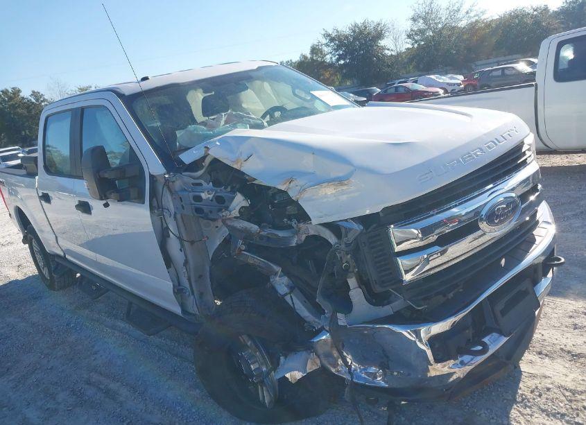 2019 Ford F-250 XL (VIN 1FT7W2B65KEC53962) main photo