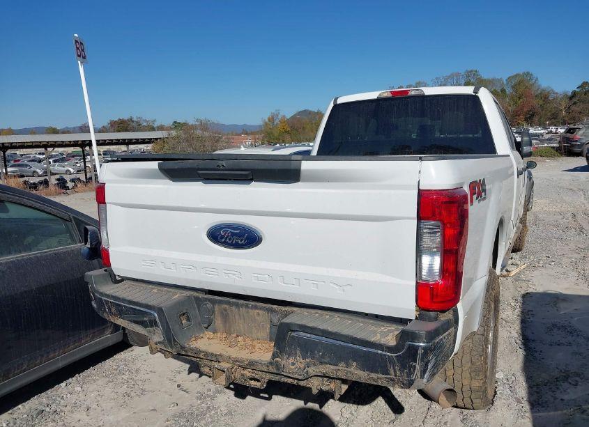 Photo 16 of 2019 Ford F-250 XL (VIN 1FT7W2B65KEC86458)