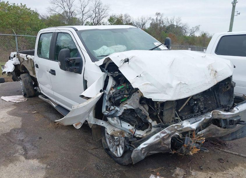 2019 Ford F-250 XL (VIN 1FT7W2B65KEC89358) main photo