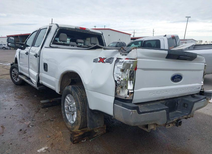 Photo 3 of 2019 Ford F-250 XL (VIN 1FT7W2B65KEC89358)