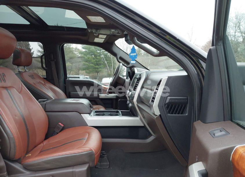 Photo 5 of 2019 Ford F-250 KING RANCH (VIN 1FT7W2B65KED25954)
