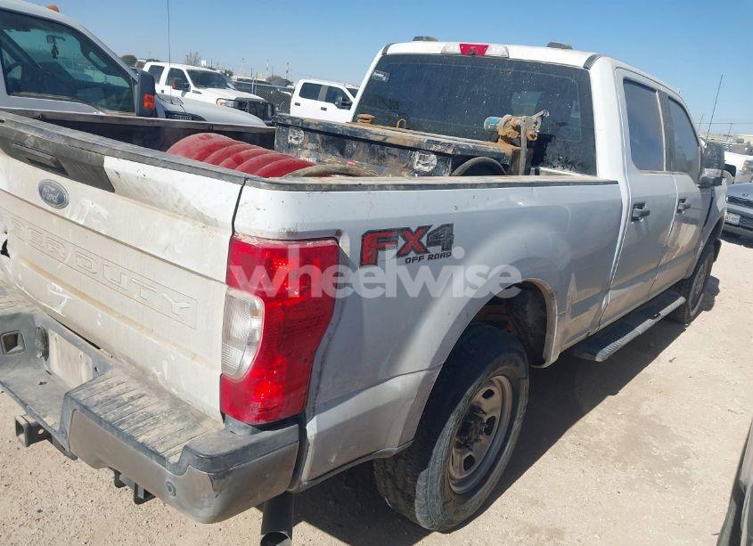 Photo 4 of 2022 Ford F-250 XL (VIN 1FT7W2B65NED00802)