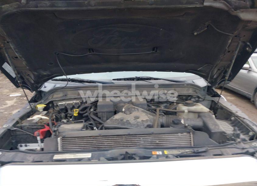 Photo 10 of 2011 Ford F-250 XLT (VIN 1FT7W2B66BEA83627)