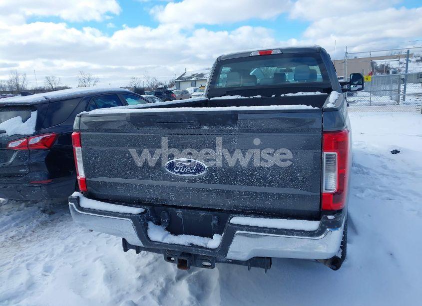 Photo 16 of 2017 Ford F-250 XL (VIN 1FT7W2B67HEB33721)