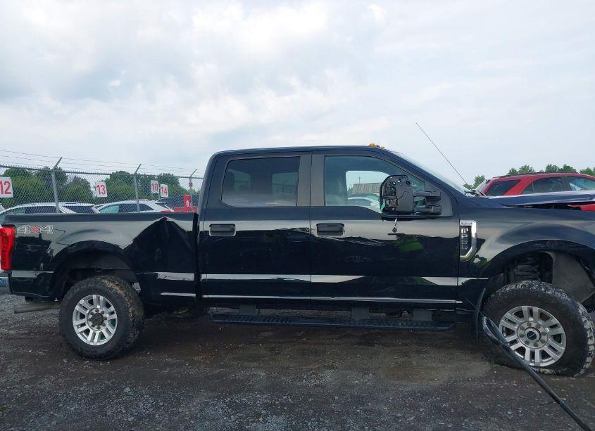 Photo 12 of 2018 Ford F-250 XL (VIN 1FT7W2B67JEB94122)