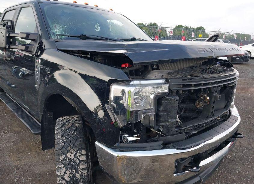 Photo 6 of 2018 Ford F-250 XL (VIN 1FT7W2B67JEB94122)