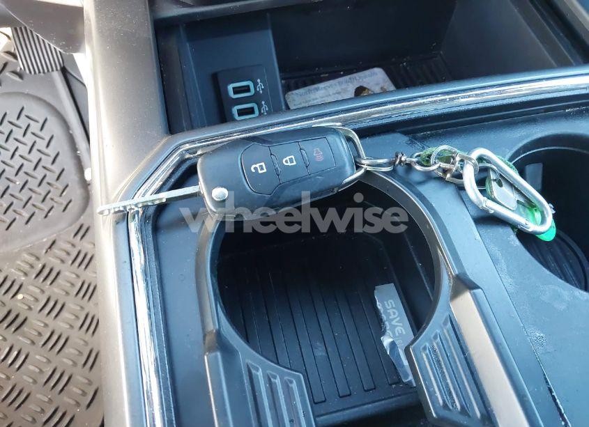 Photo 11 of 2019 Ford F-250 XLT (VIN 1FT7W2B67KED17936)