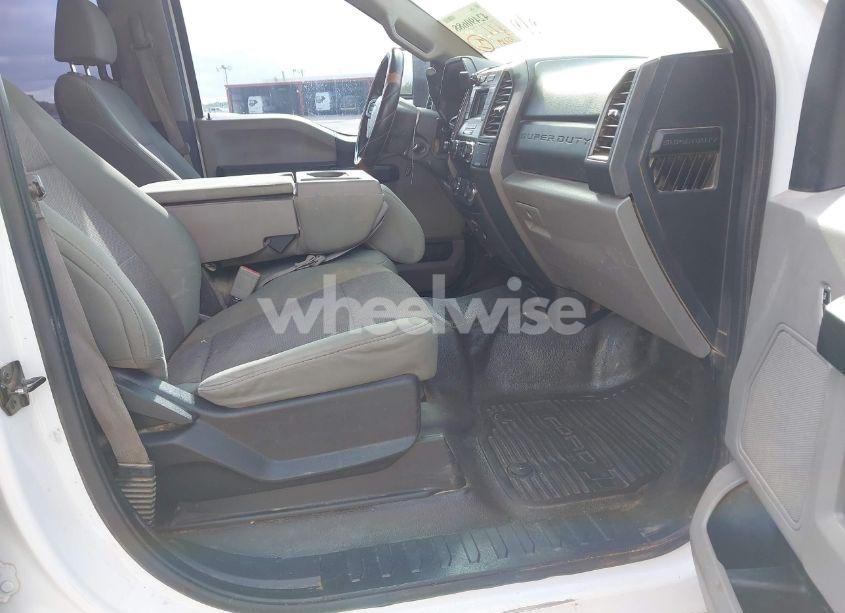 Photo 5 of 2019 Ford F-250 XL (VIN 1FT7W2B67KEG72329)