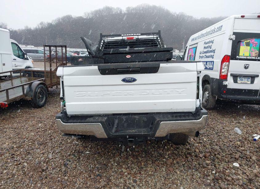 Photo 16 of 2022 Ford F-250 XL (VIN 1FT7W2B67NEG40937)