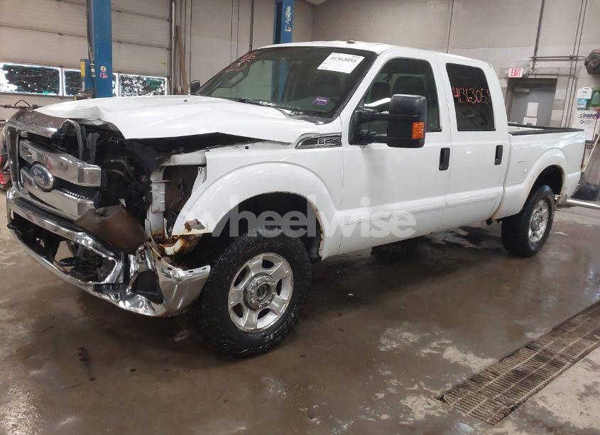 Photo 2 of 2011 Ford F-250 XLT (VIN 1FT7W2B68BEC78709)