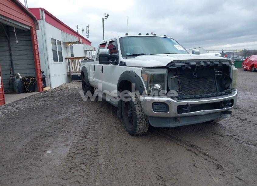 2012 Ford F-250 XL (VIN 1FT7W2B68CEB14653) main photo