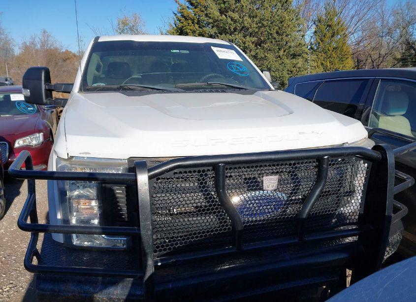 Photo 13 of 2018 Ford F-250 XL (VIN 1FT7W2B68JEC26589)