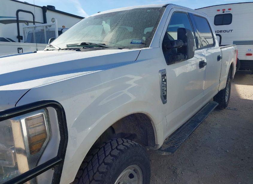 Photo 6 of 2019 Ford F-250 XLT (VIN 1FT7W2B68KED15502)